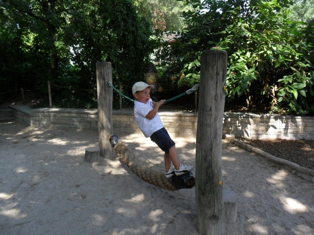 Village Camps International Summer Camp VDC Geneva 2016-08-12 https://www.villagecamps.com/journals_admin/images/310-10-Picture 173.jpg